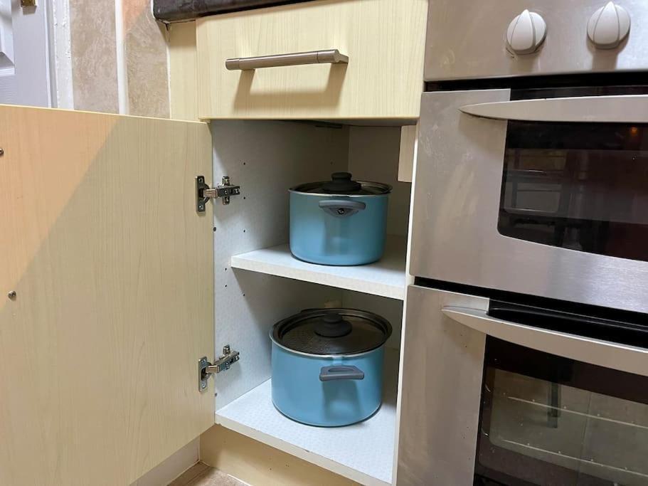 Semi Detached House In Villa *